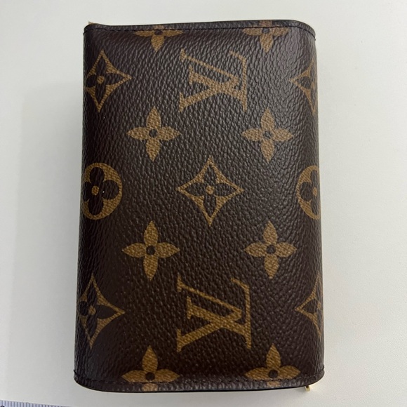 Louis Vuitton Monogram Wallet in Brown and Red - Picture 2 of 5